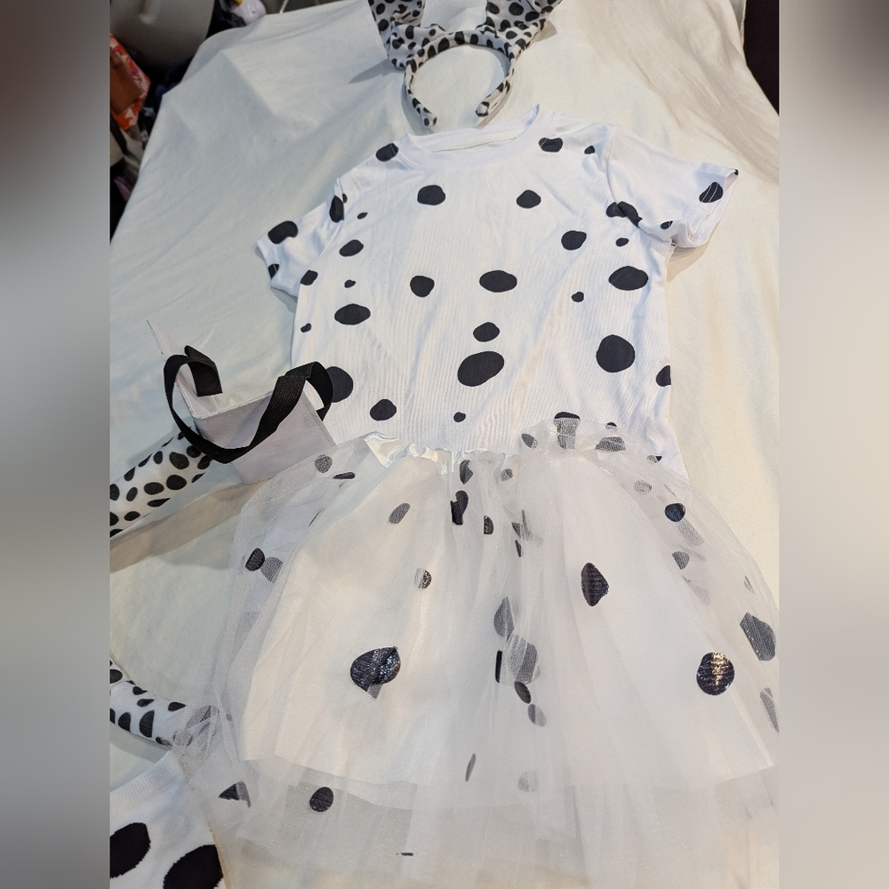 Dalmatian Costume Size 5-10 Kids Girls 101 Dalmatians Black White Halloween